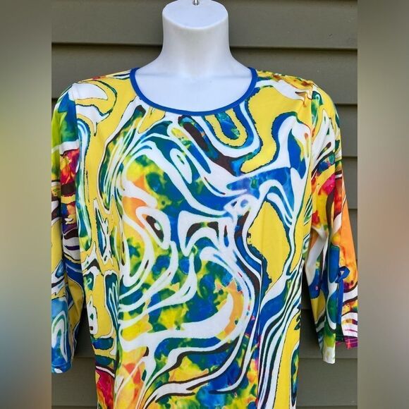Multicolored Marble Printed Plus Size Top Size 1XL (N) - Picture 3 of 8
